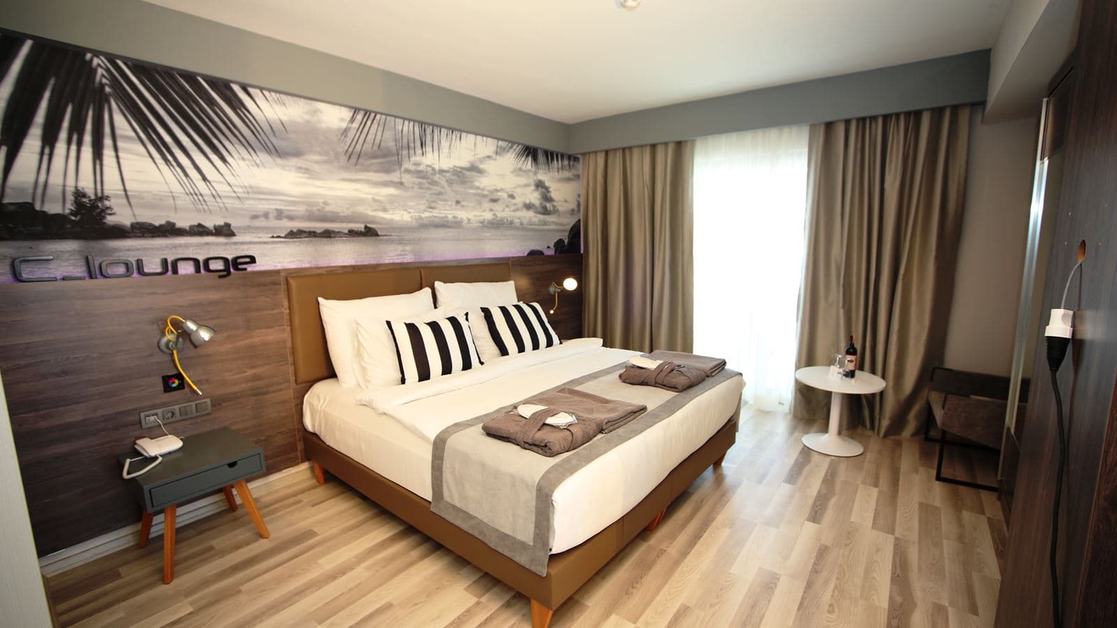 rooms-economy-room