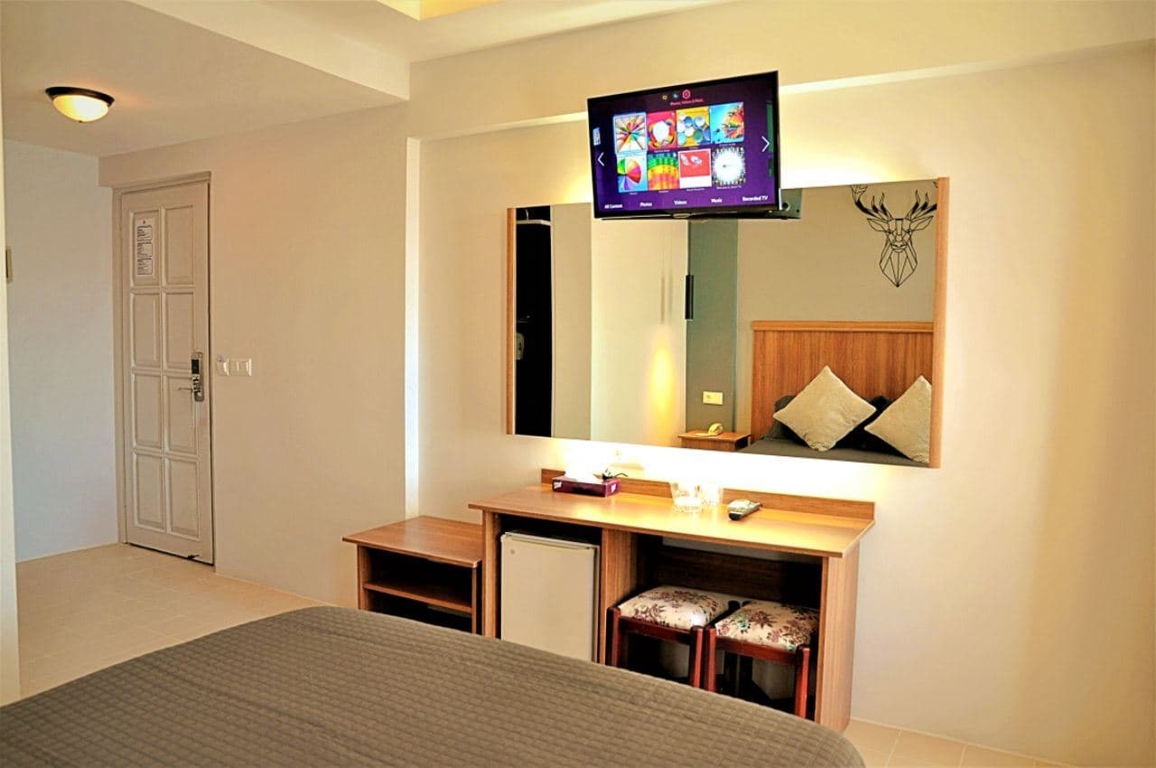 rooms-sea-view-room