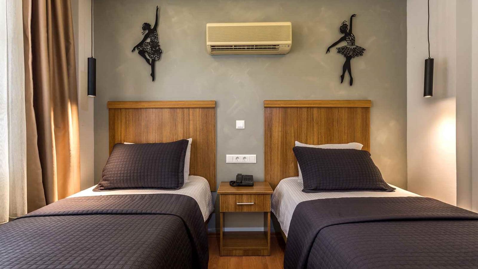 rooms-suite-room
