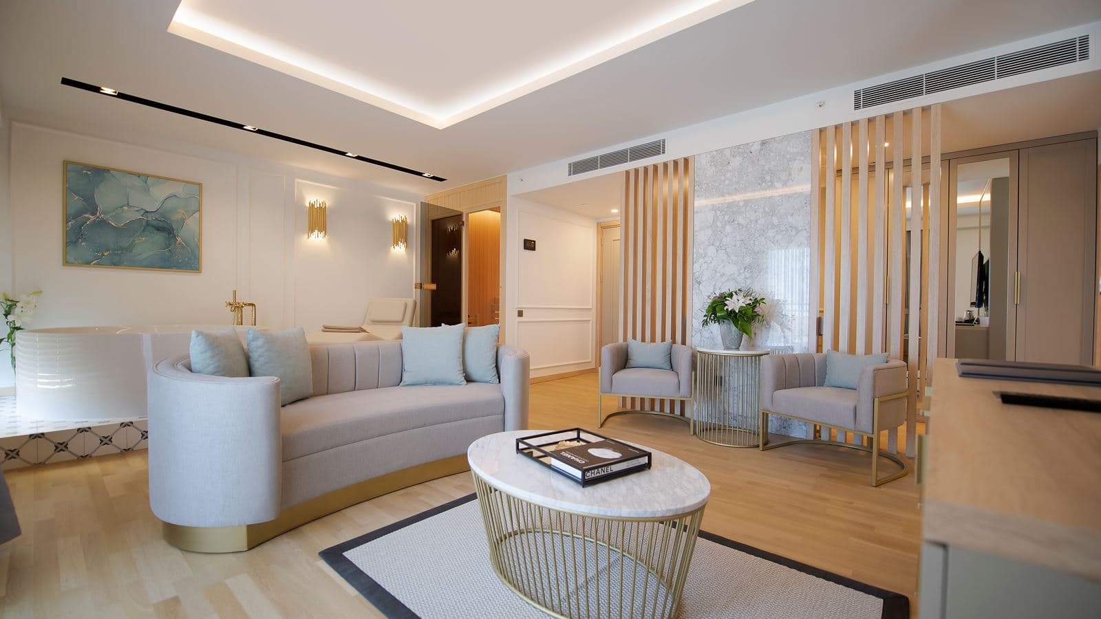 rooms-suite-with-sauna--jakuzzi