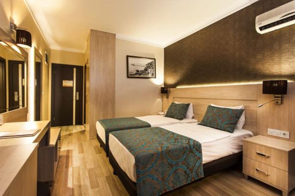 rooms-standard-room