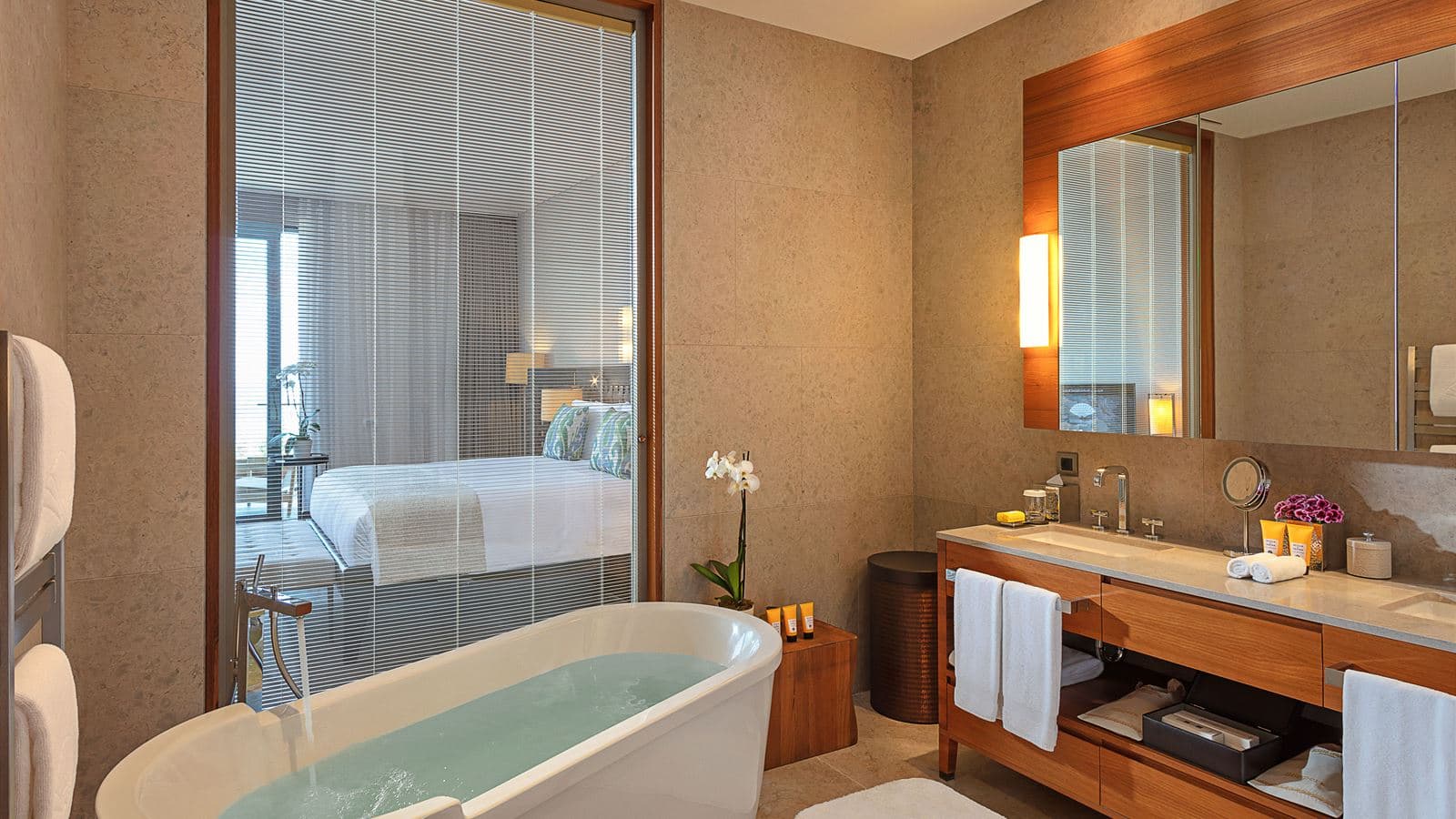 rooms-royal-suite