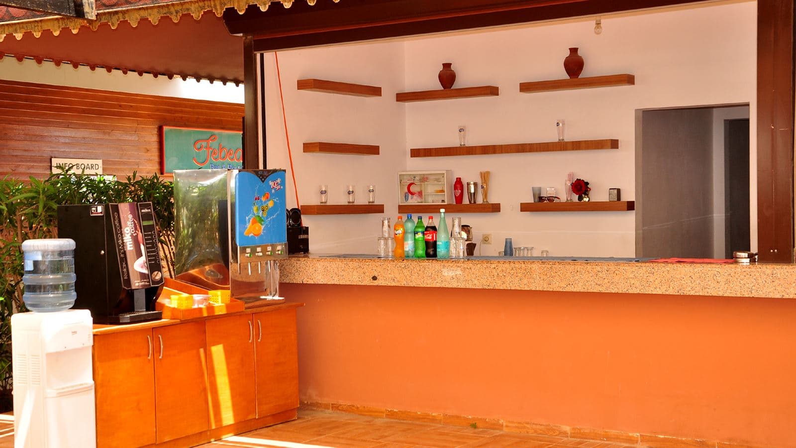 bars-beach-bar