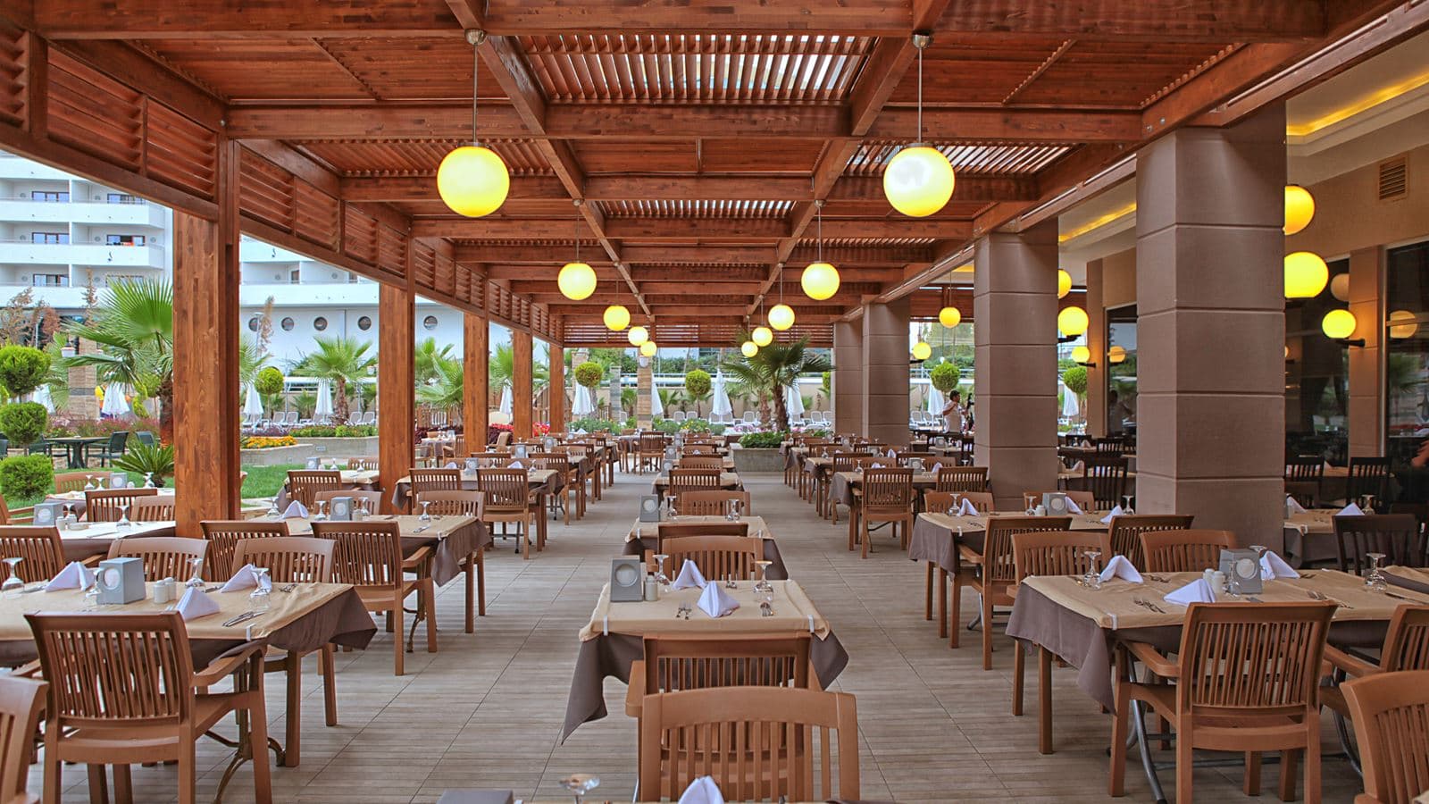 restaurants-main-restaurant