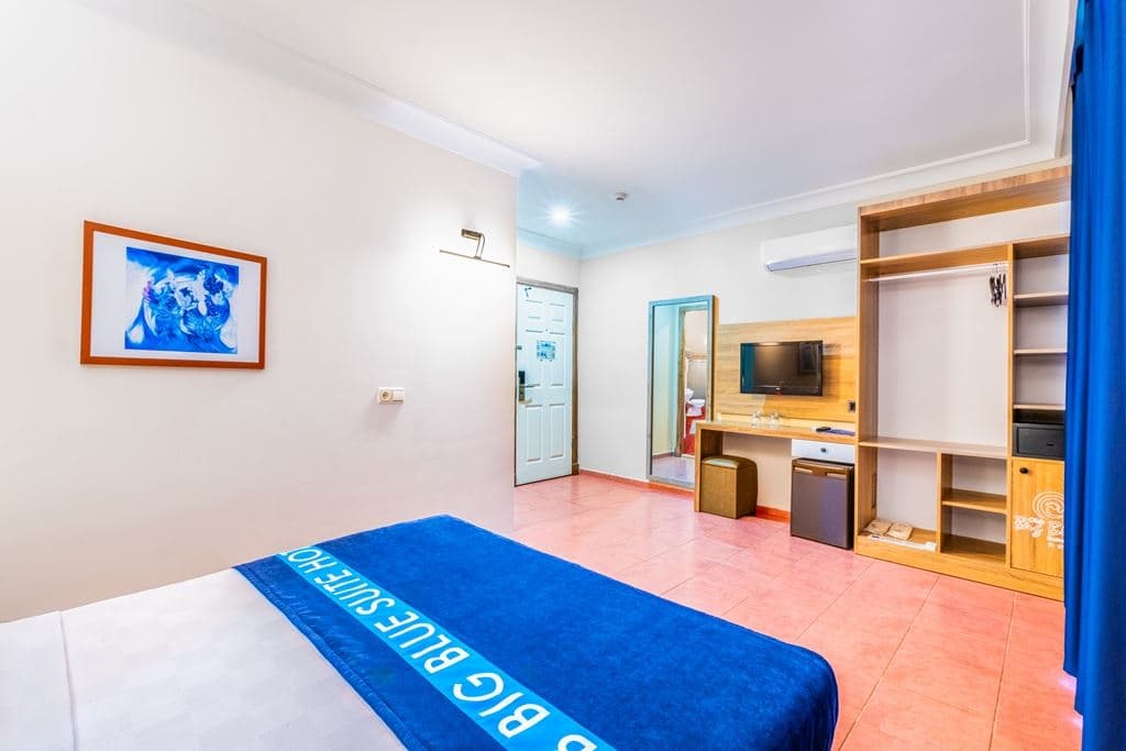 rooms-standard-room-with-balcony