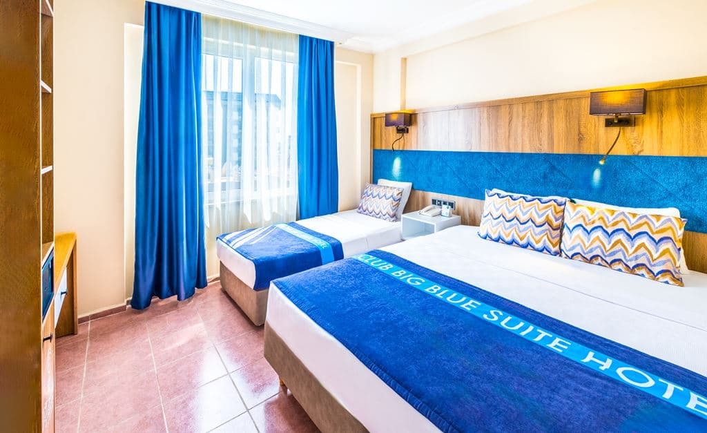 rooms-family-room