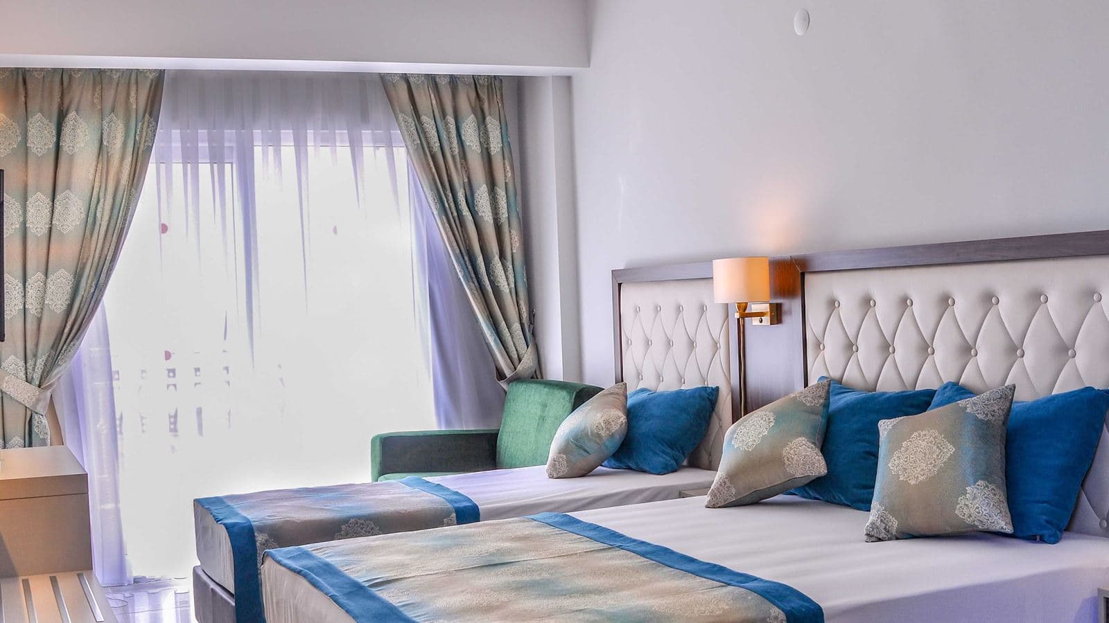 rooms-standard-room