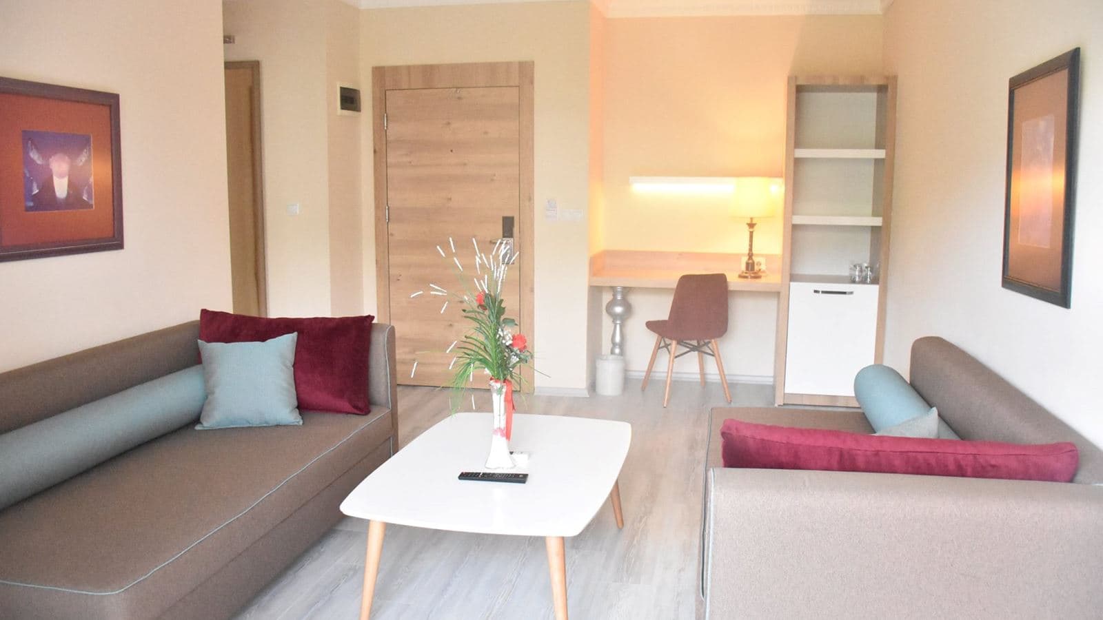 rooms-family-room-roh-main-building