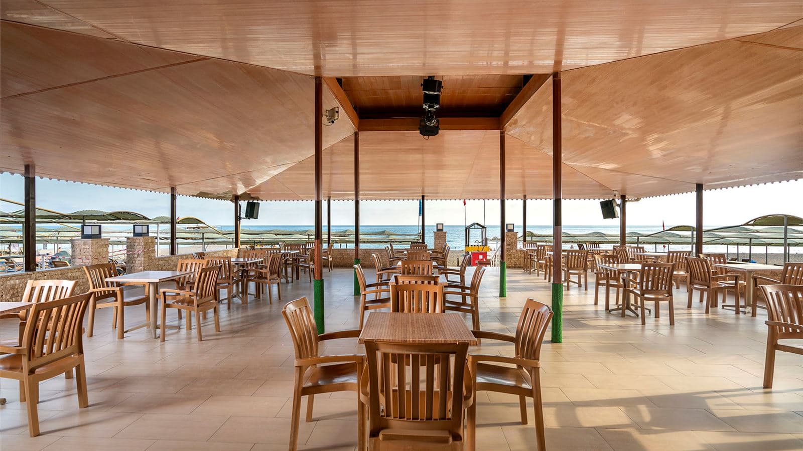 bars-beach-bar