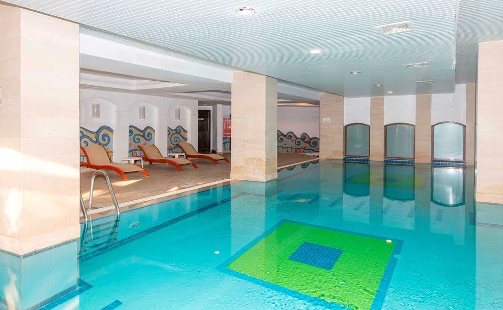 pools-indoor-pool