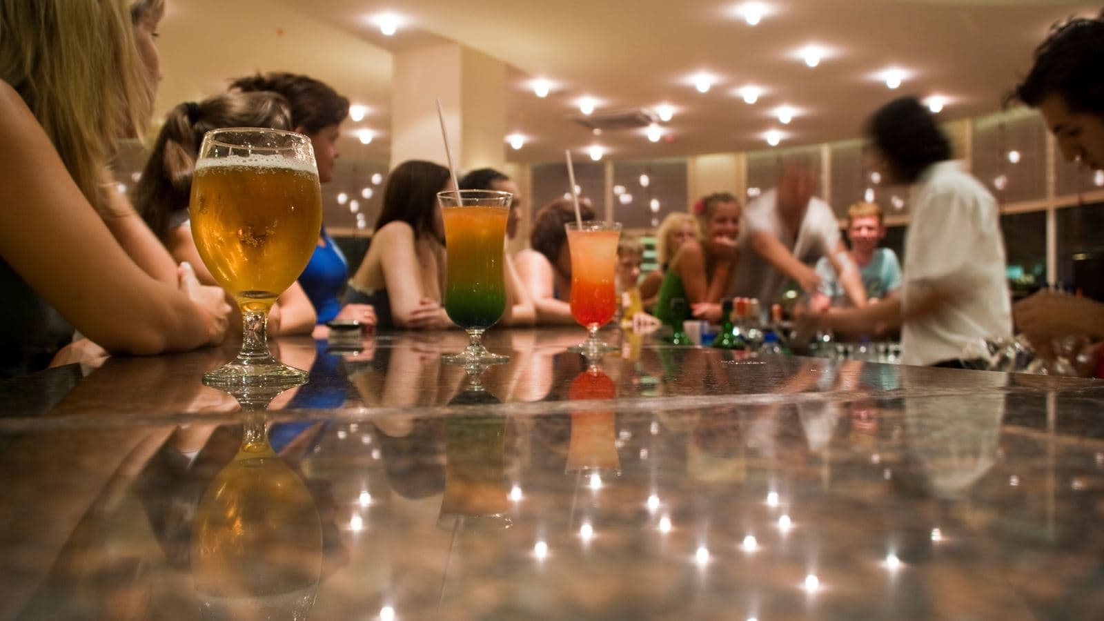 bars-pool--bar