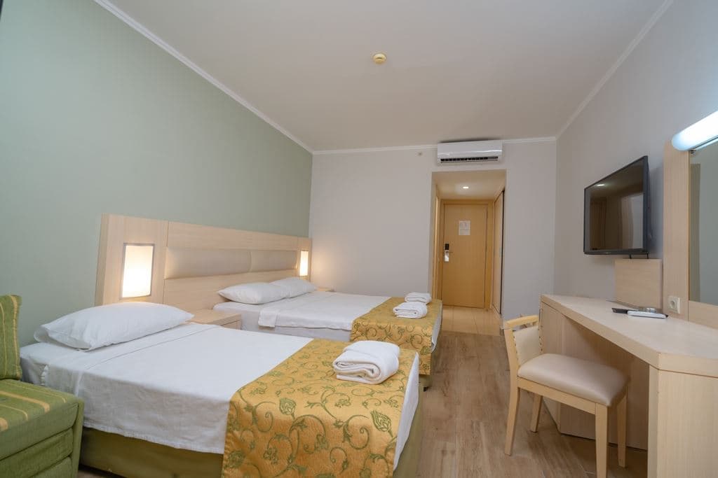 rooms-standard-room