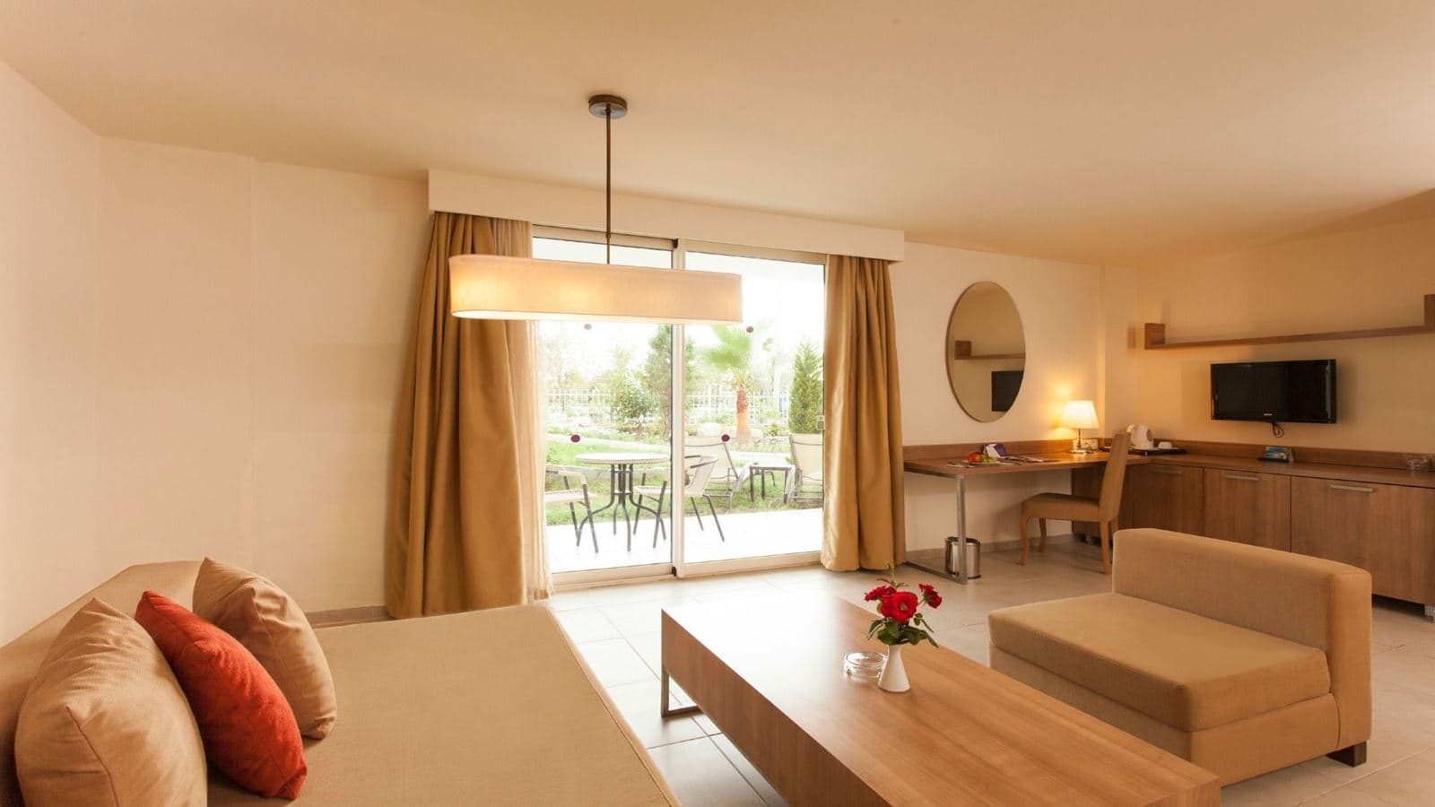 rooms-family-room