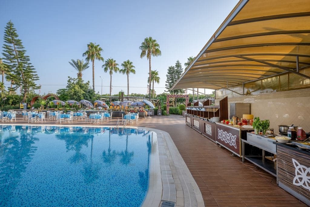 restaurants-aqua-pool-snack