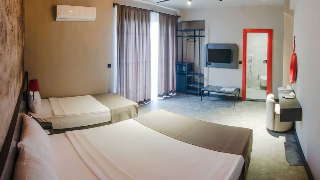 rooms-standard-room