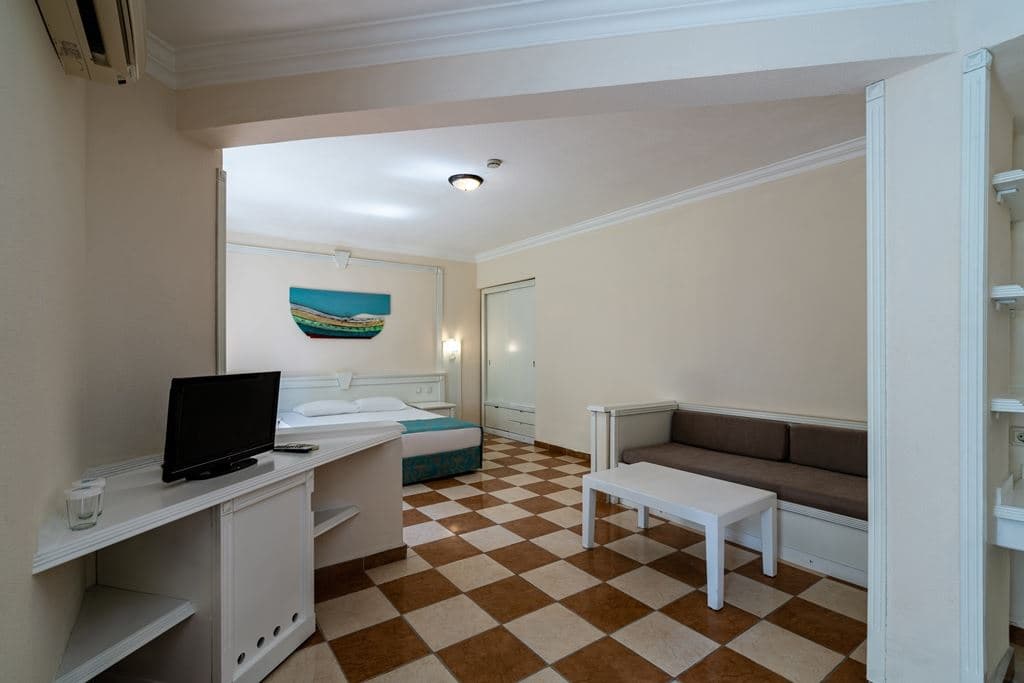 rooms-economy-room