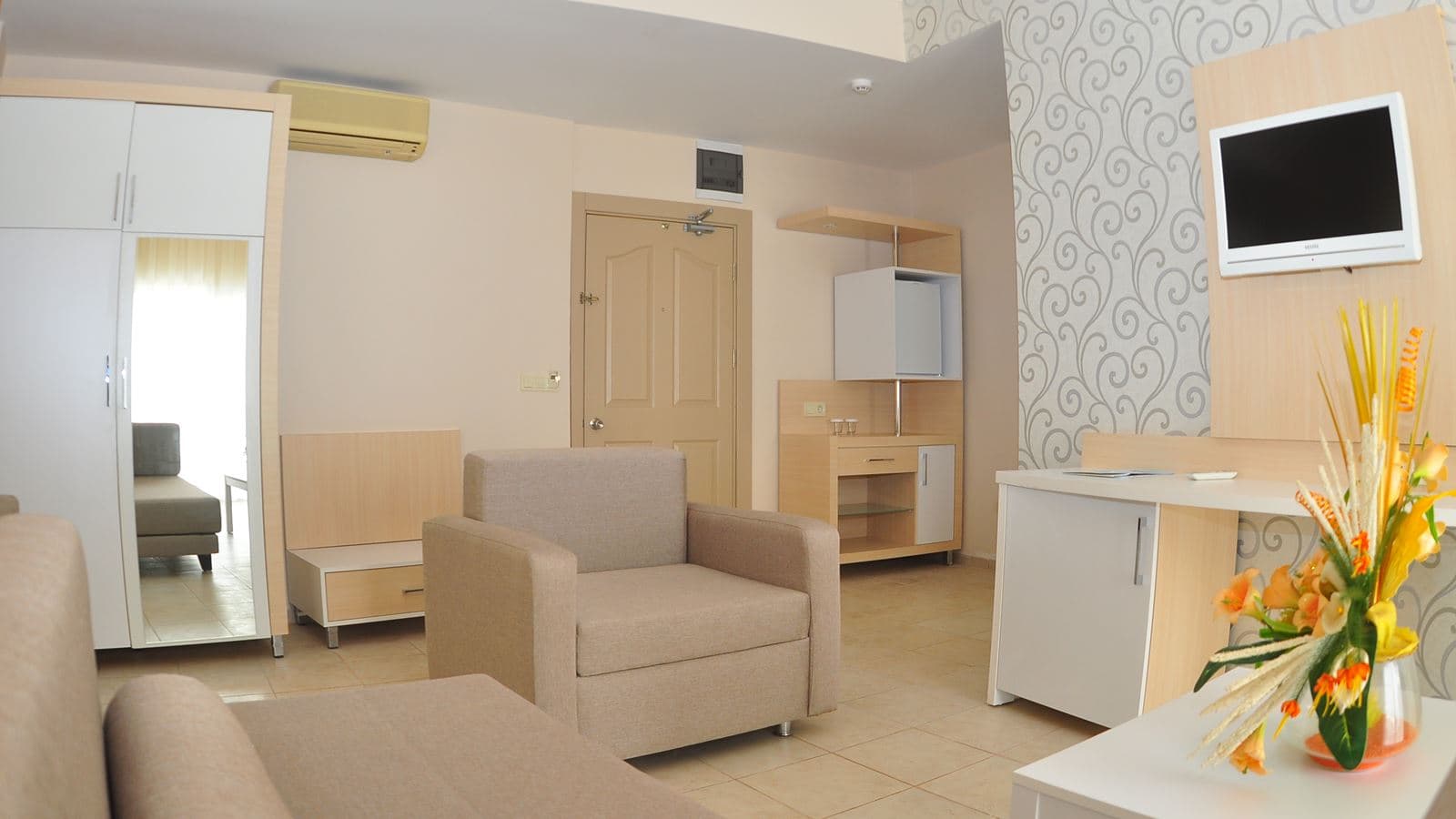 rooms-family-room