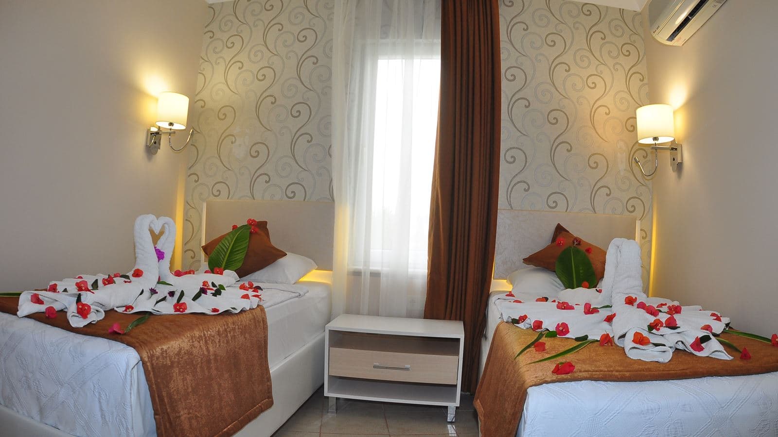 rooms-economy-room