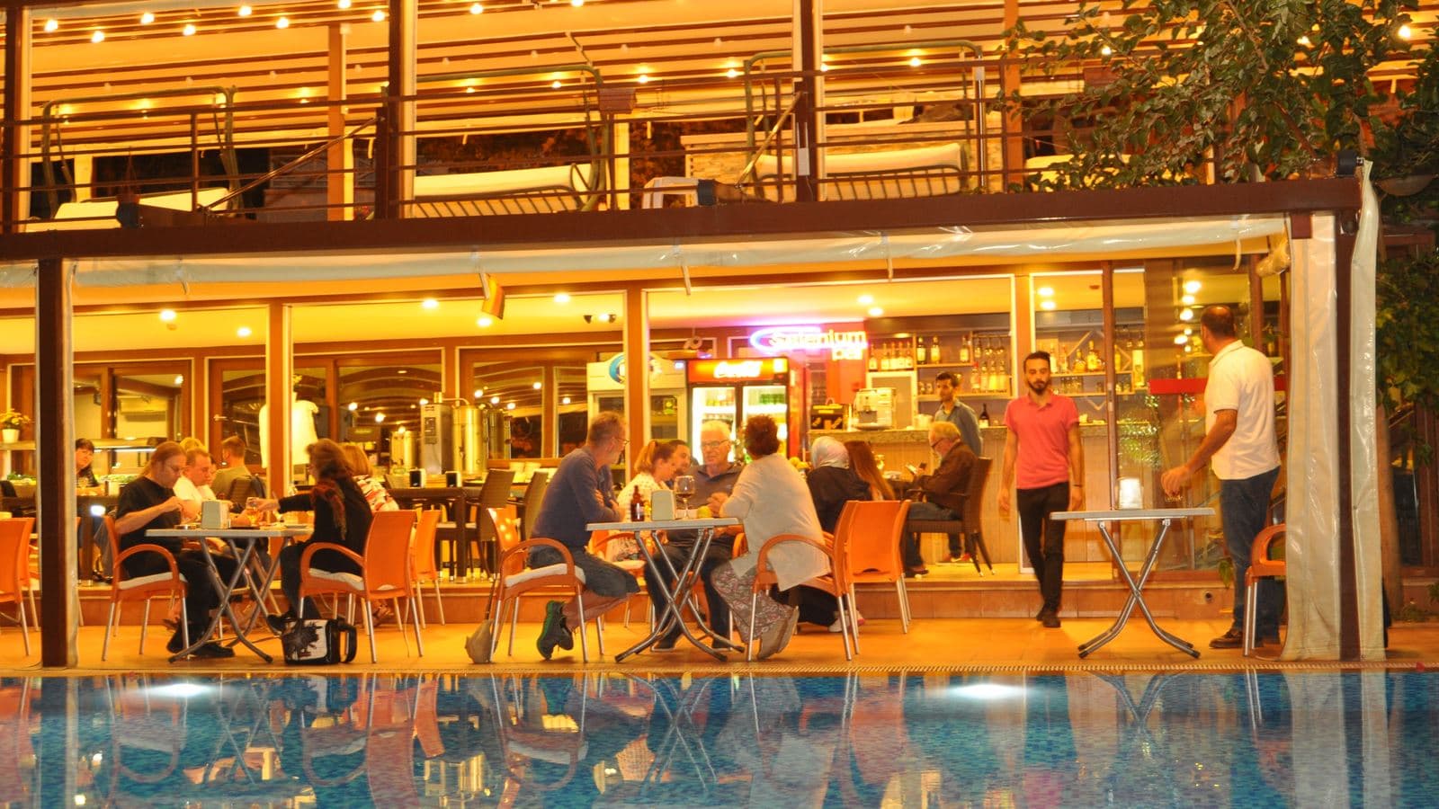 restaurants-restaurant