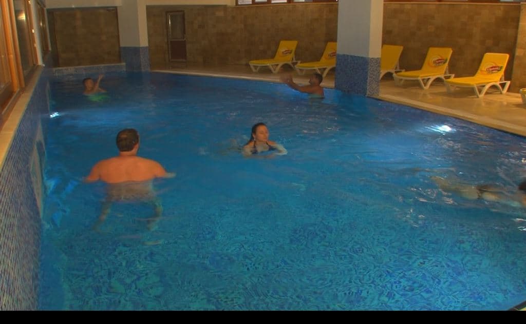 pools-indoor-pool