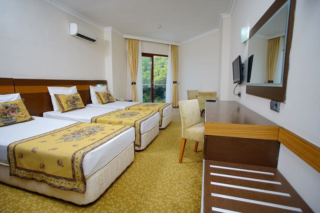rooms-large-room