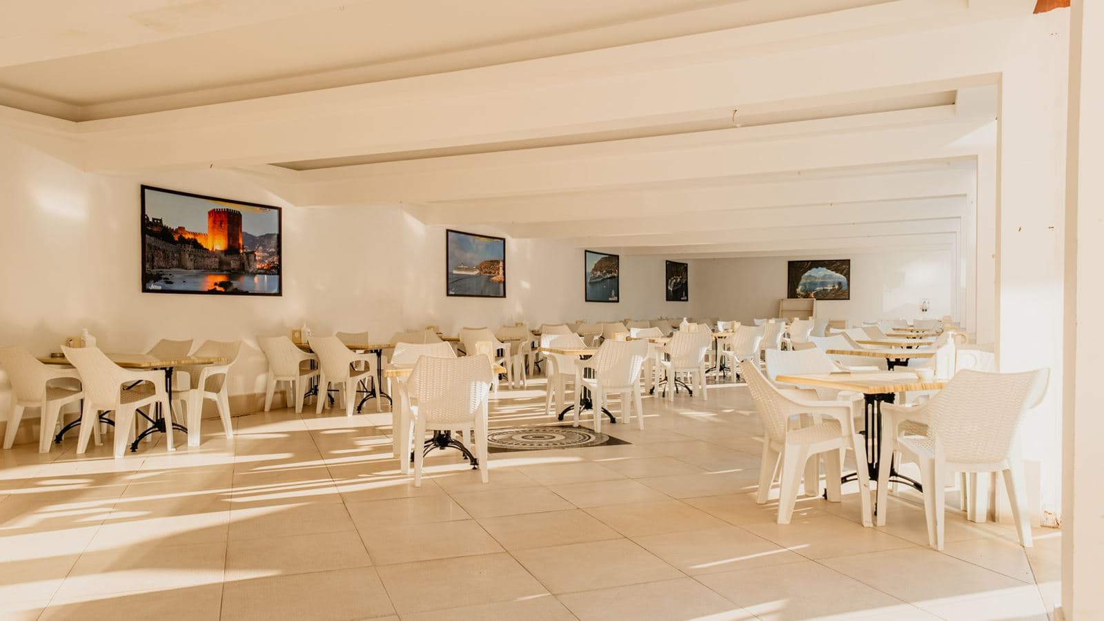 restaurants-main-restaurant
