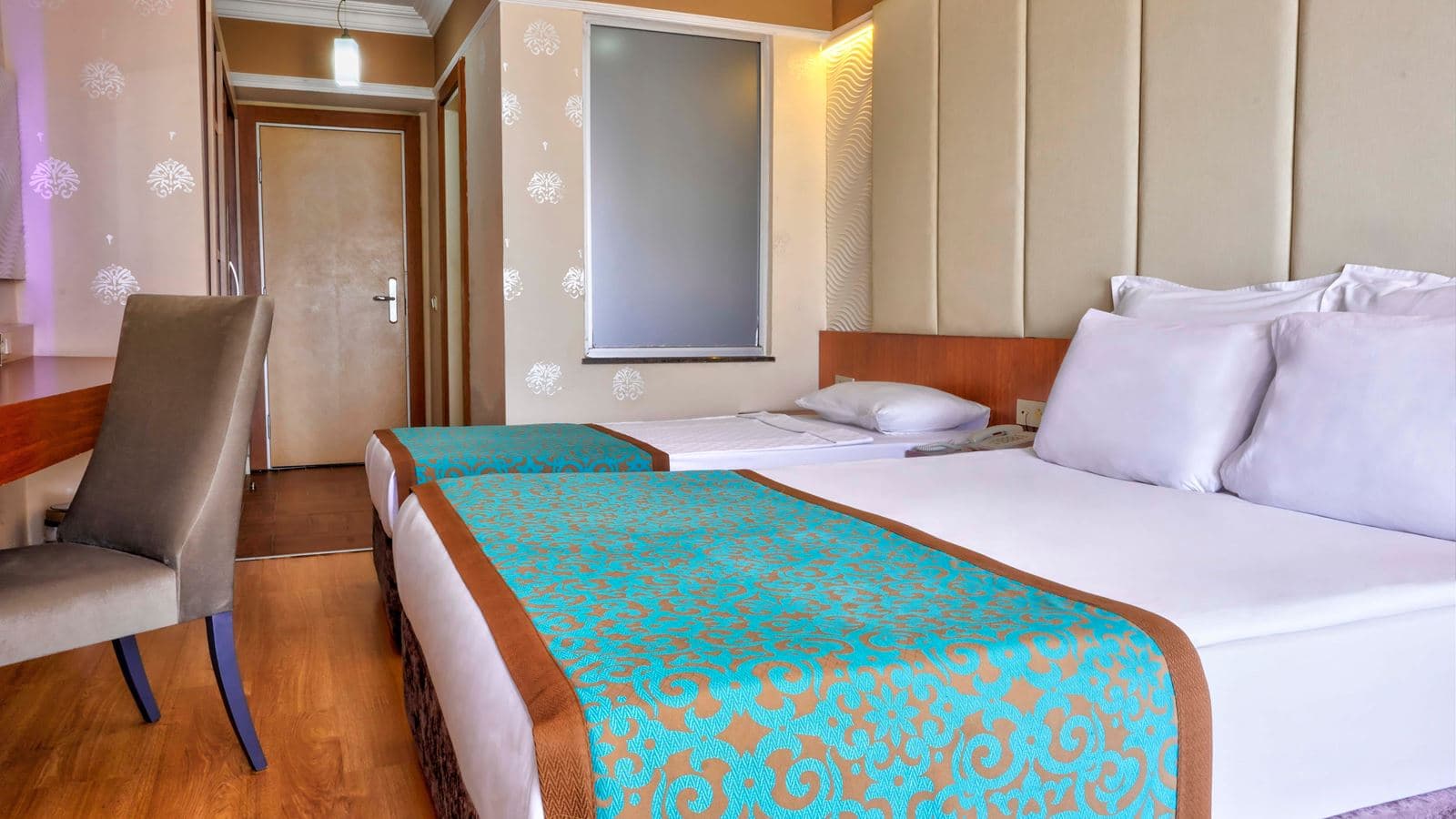 rooms-standard-room
