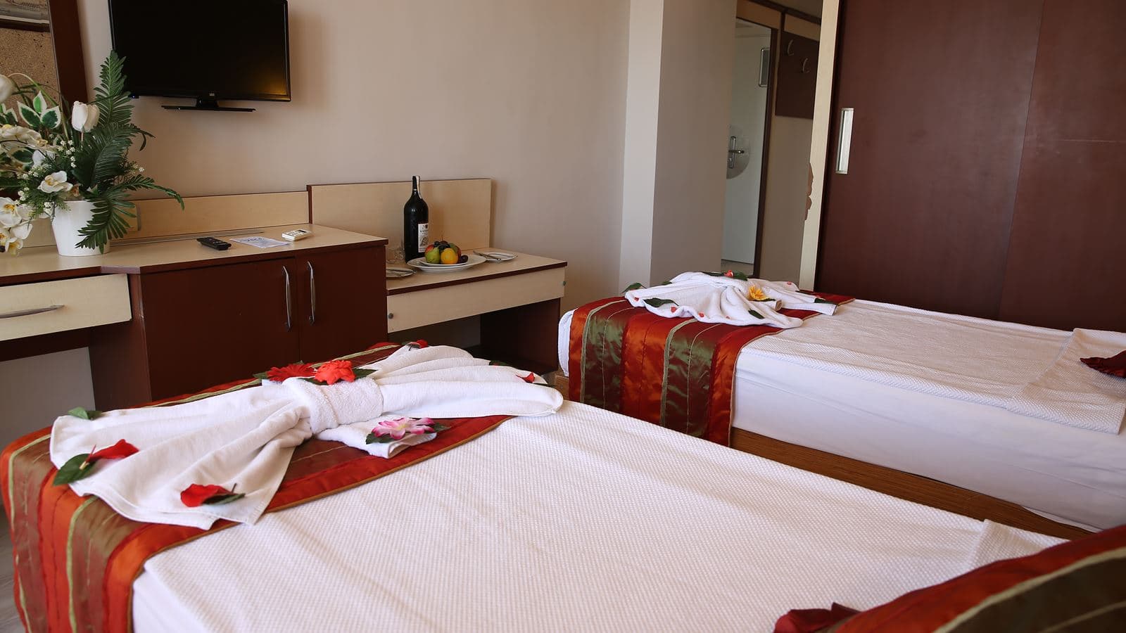 rooms-quatro-room
