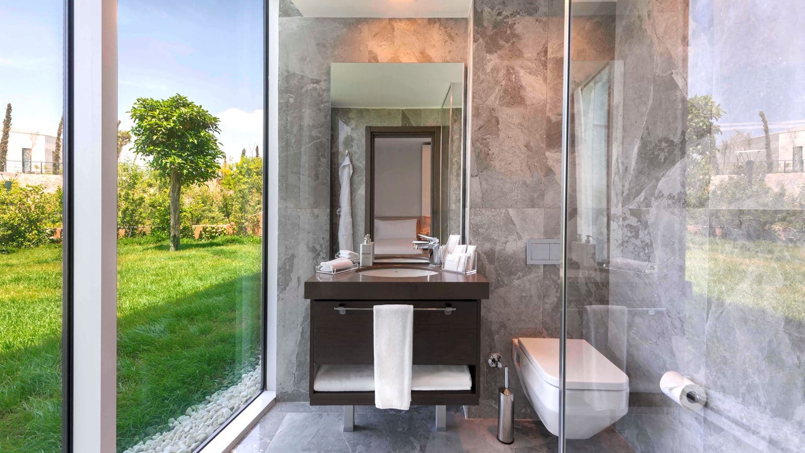 rooms-pool-villa