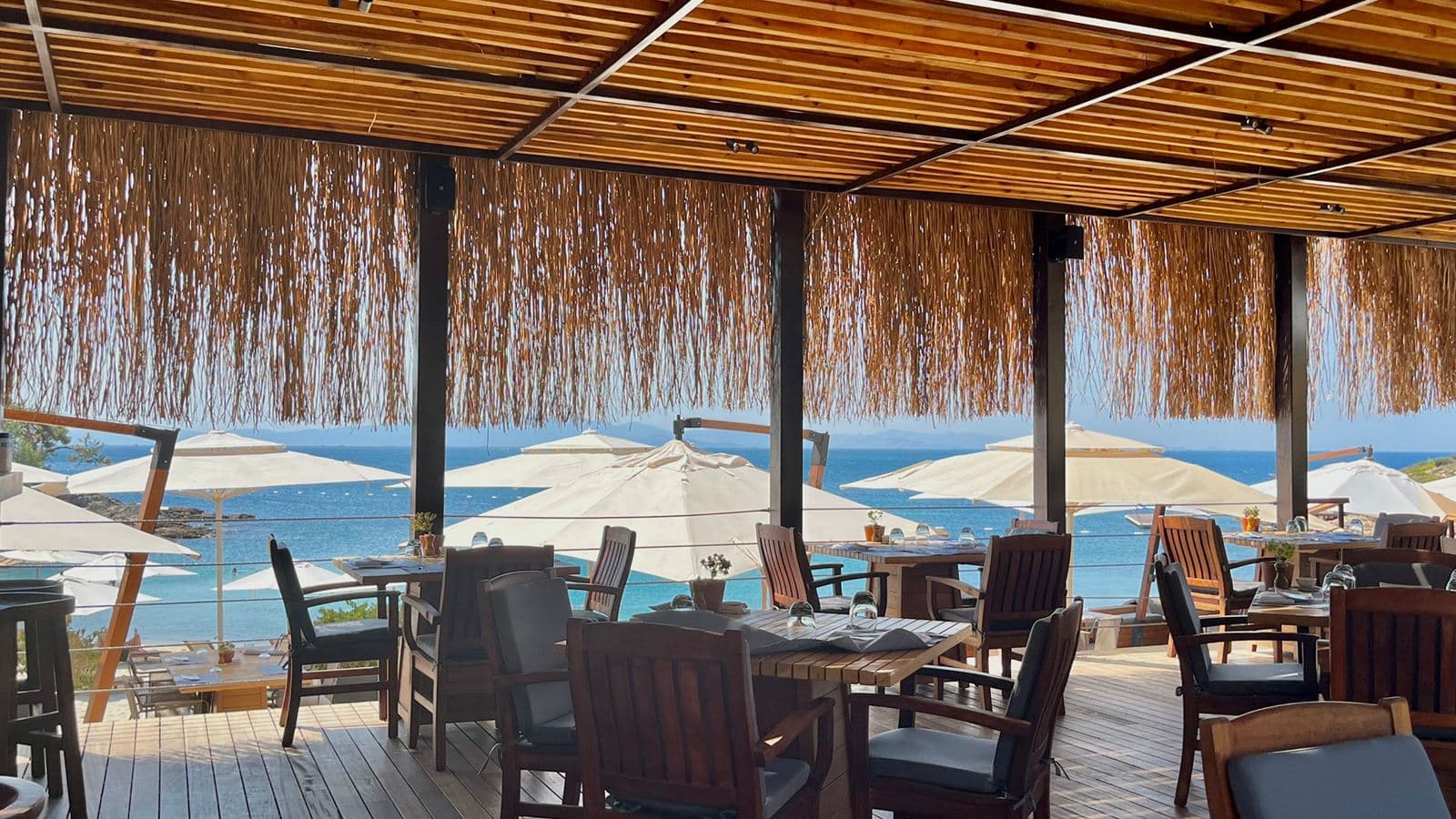bars-beach-bar