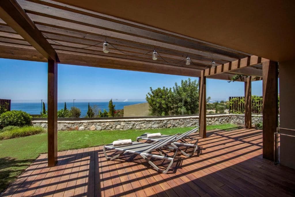 rooms-ridge-terrace-sea-view