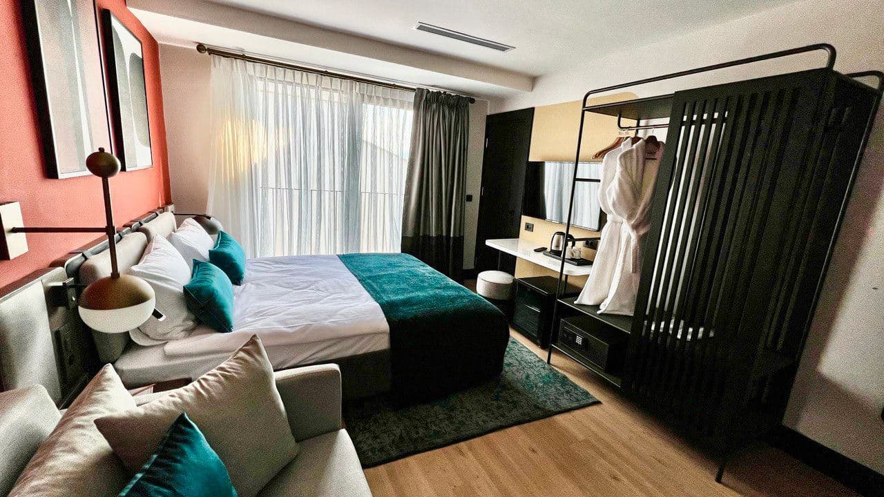 rooms-standard-room