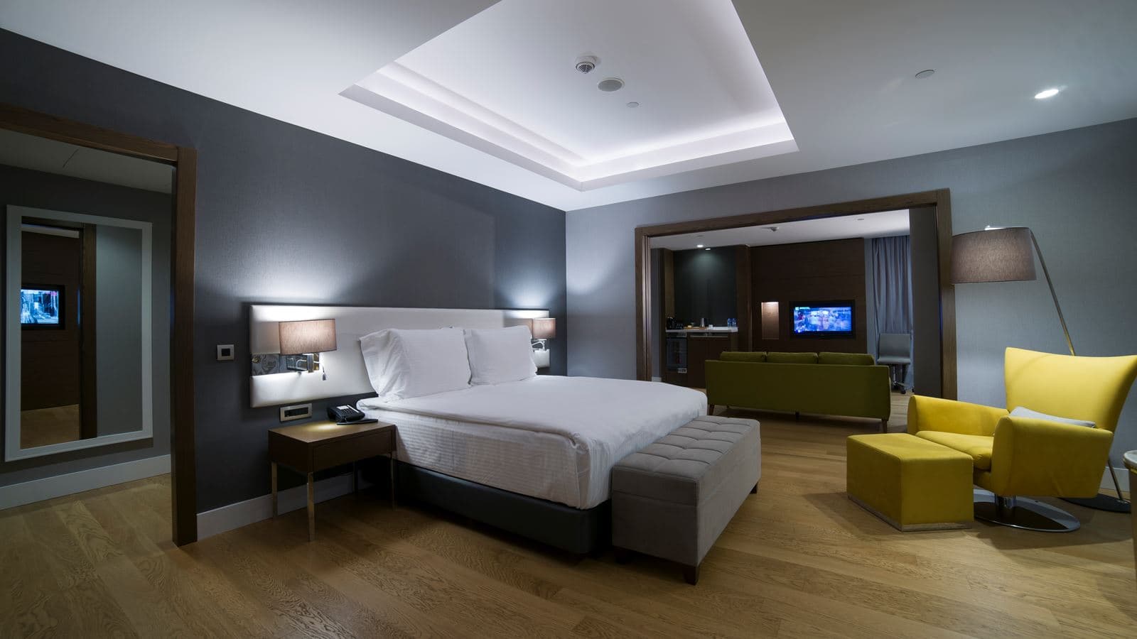 rooms-suite-room