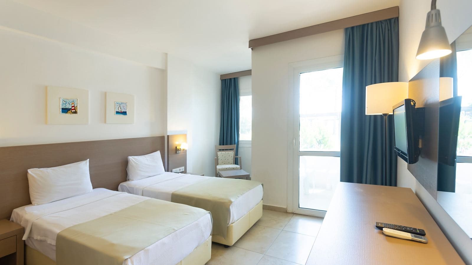 rooms-standard-room
