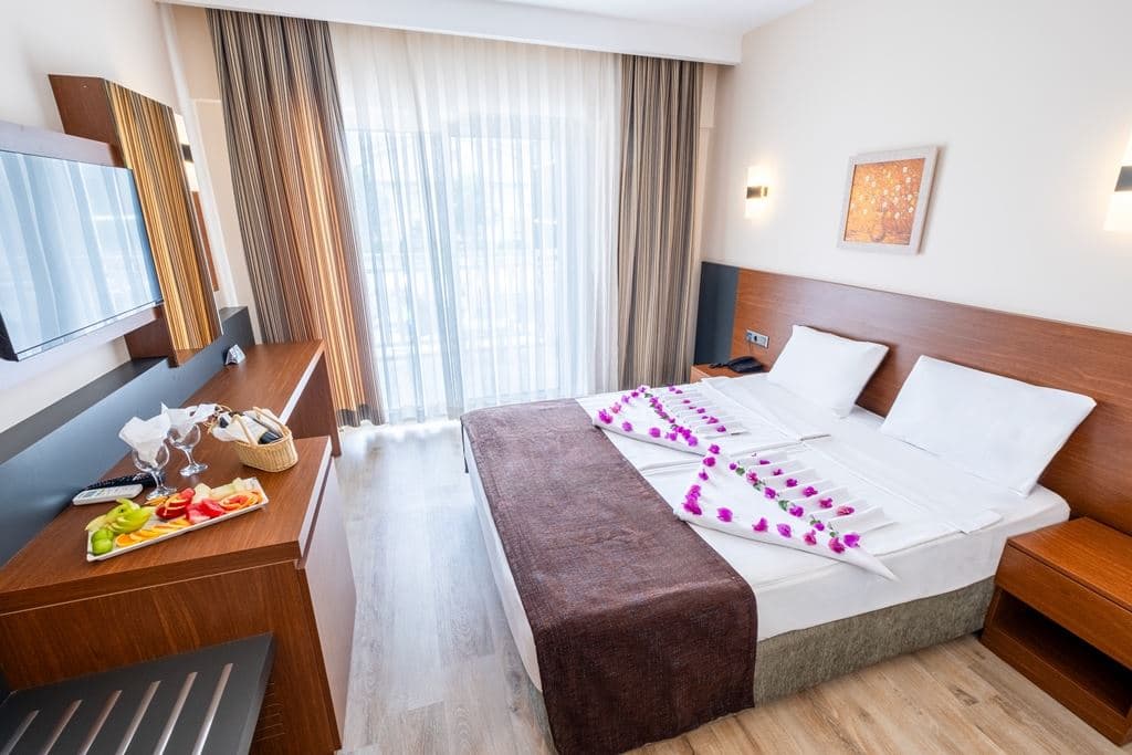 rooms-standard-room-with-balcony