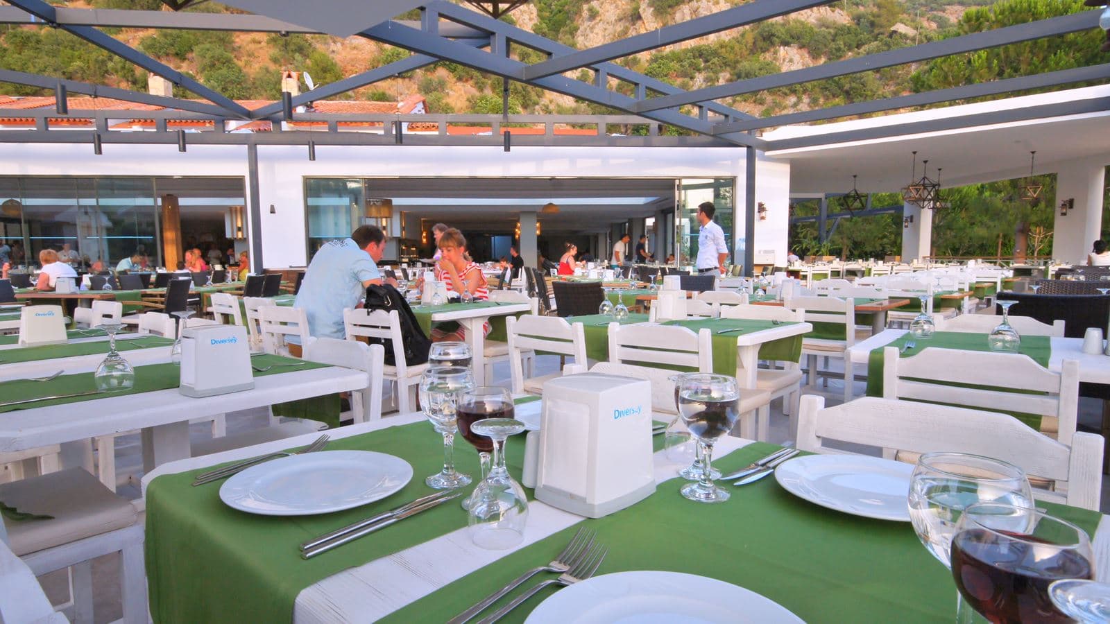 restaurants-main-restaurant