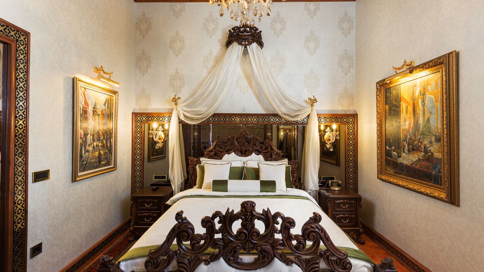 rooms-deluxe-room