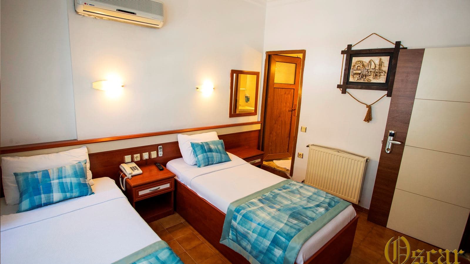 rooms-standard-room