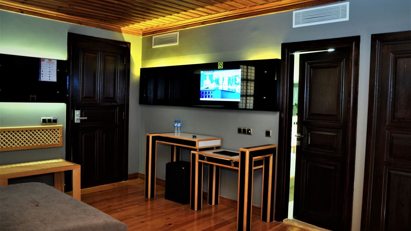 rooms-triple-room