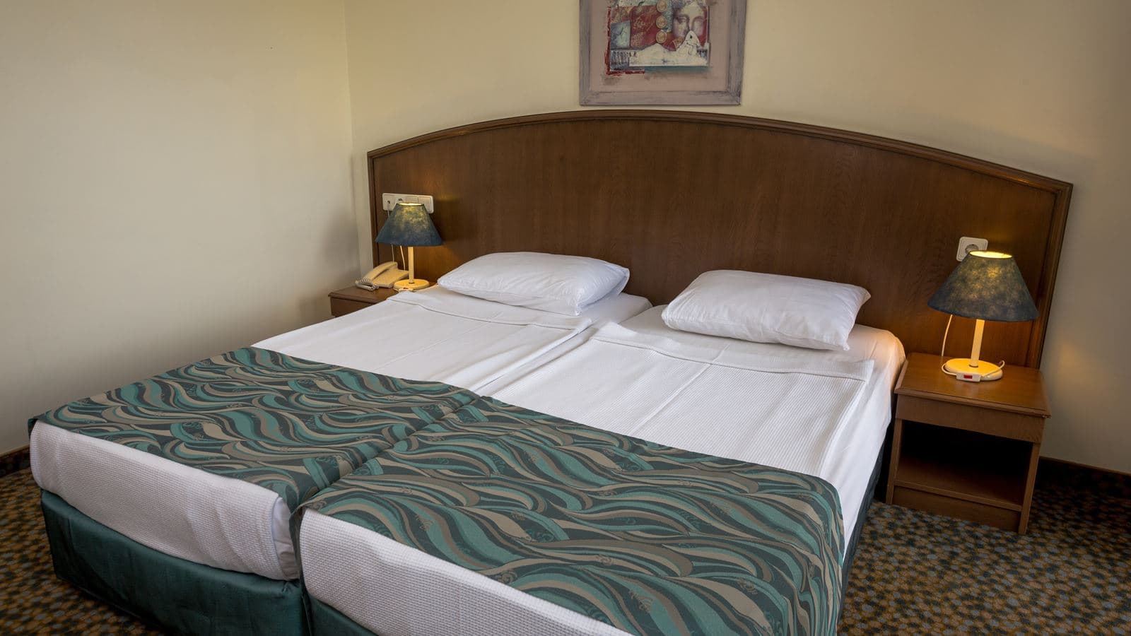 rooms-standard-room
