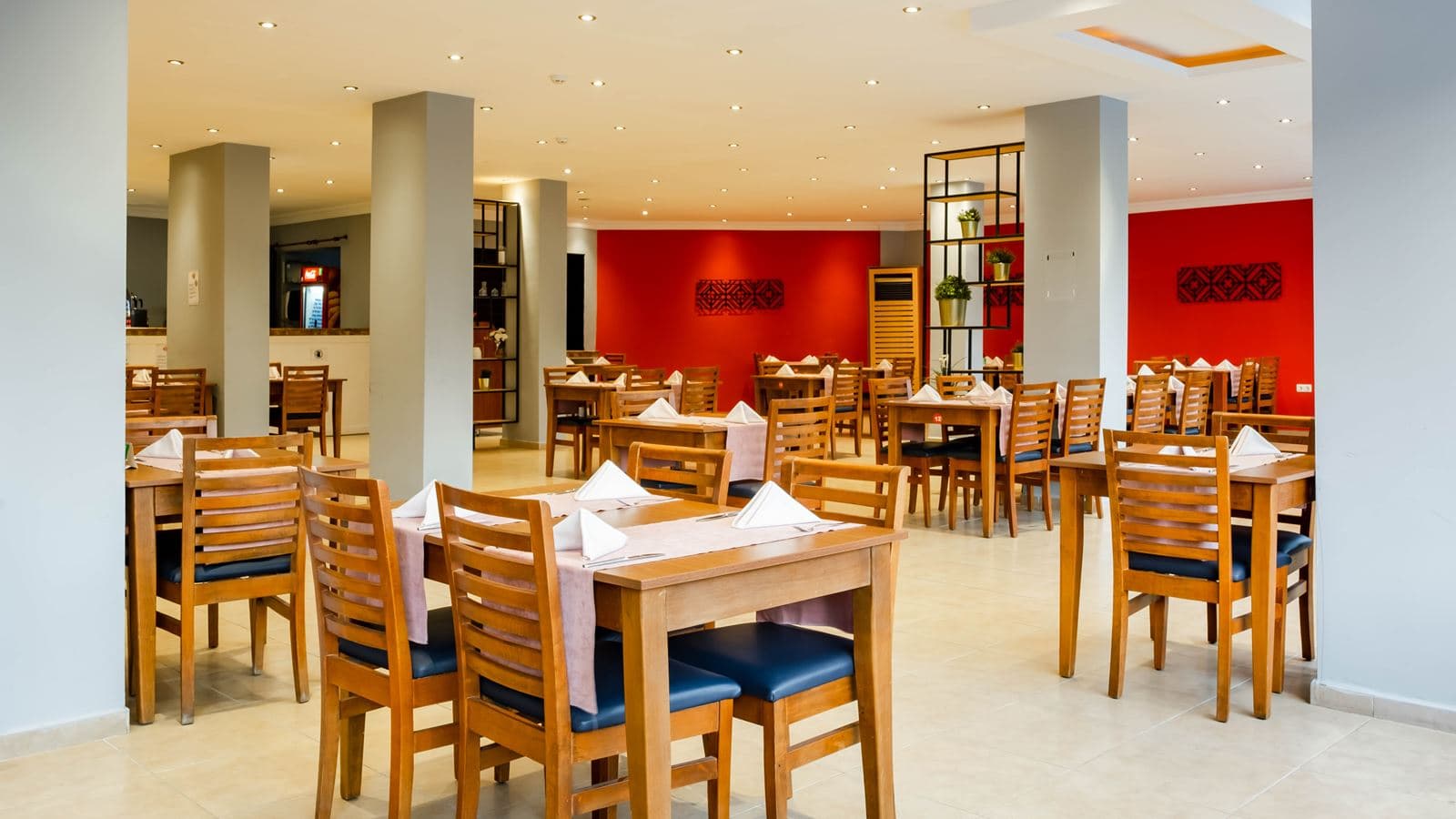 restaurants-main-building
