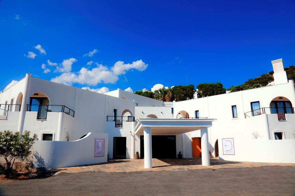 general-main-building