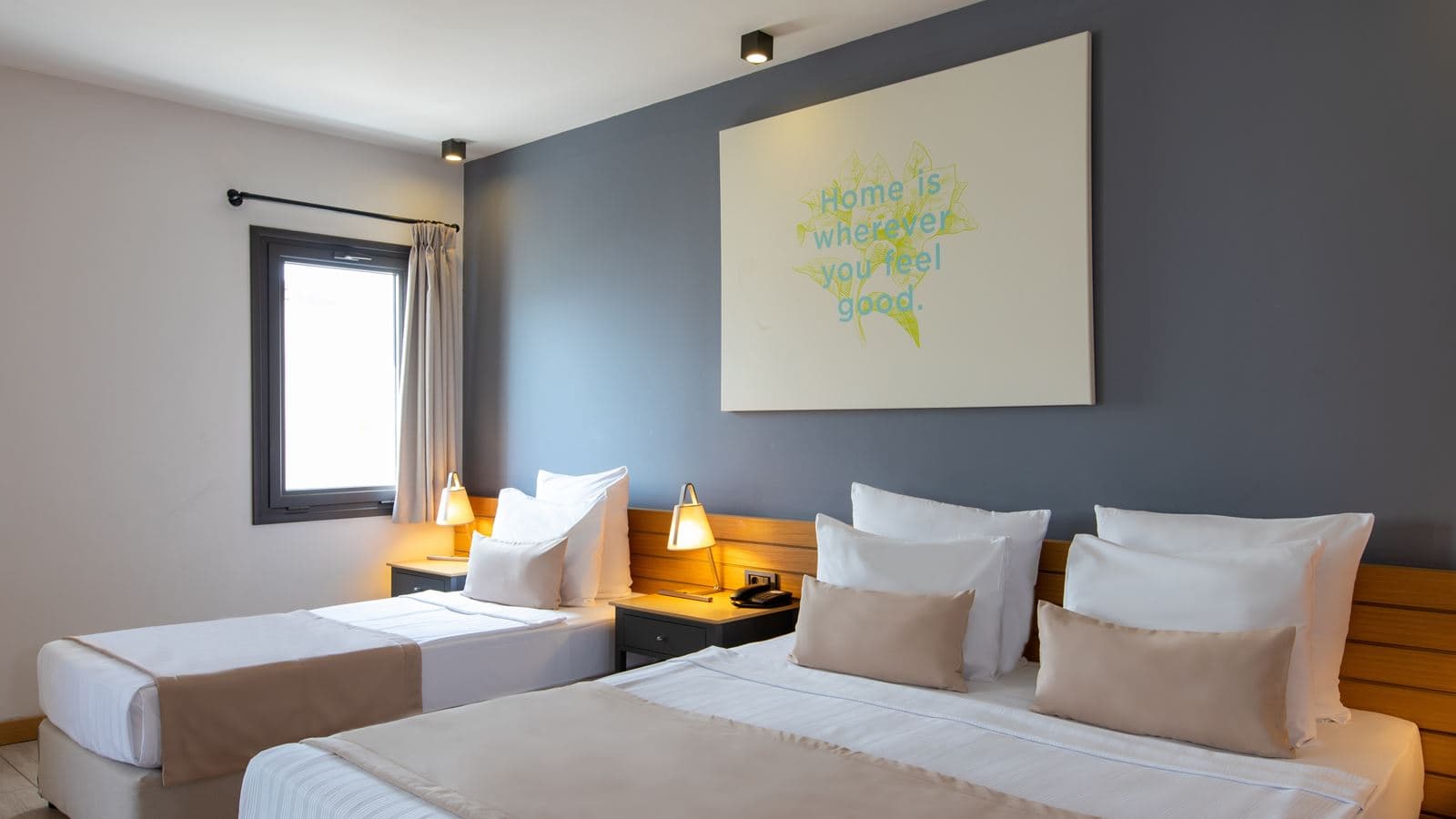 rooms-standard-room-garden-view-without-balcony