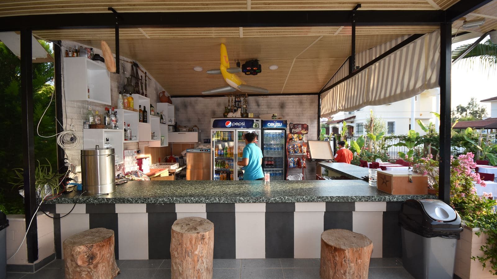 bars-pool-bar