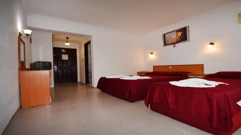 rooms-standard-room