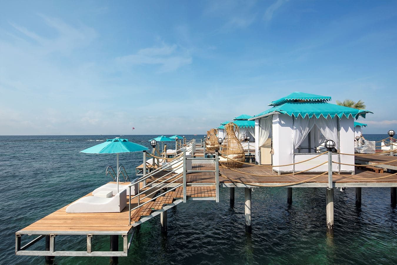 bars-pier-bar