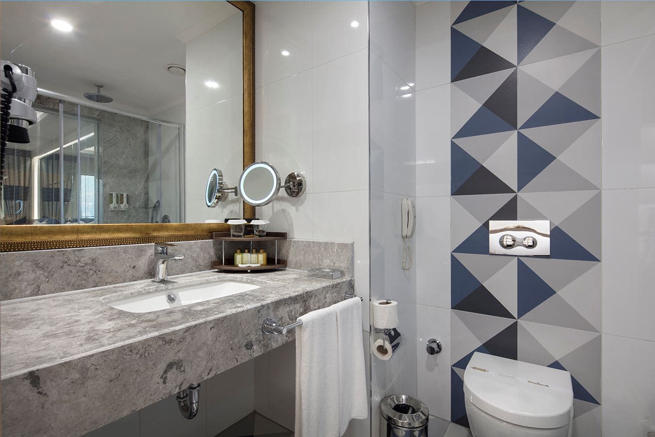 rooms-room-standard-sea-view