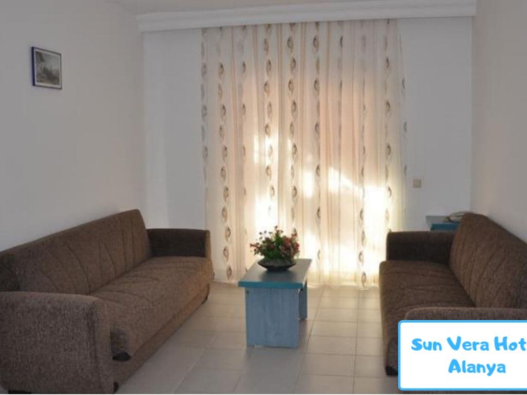 rooms-family-room