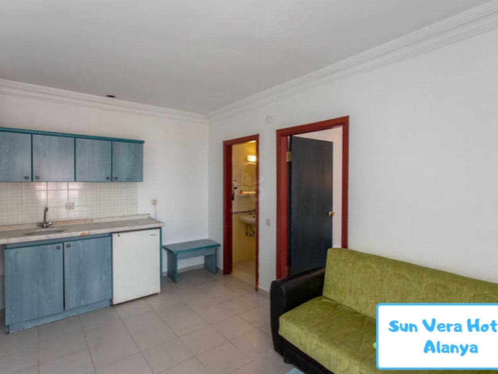 rooms-family-room
