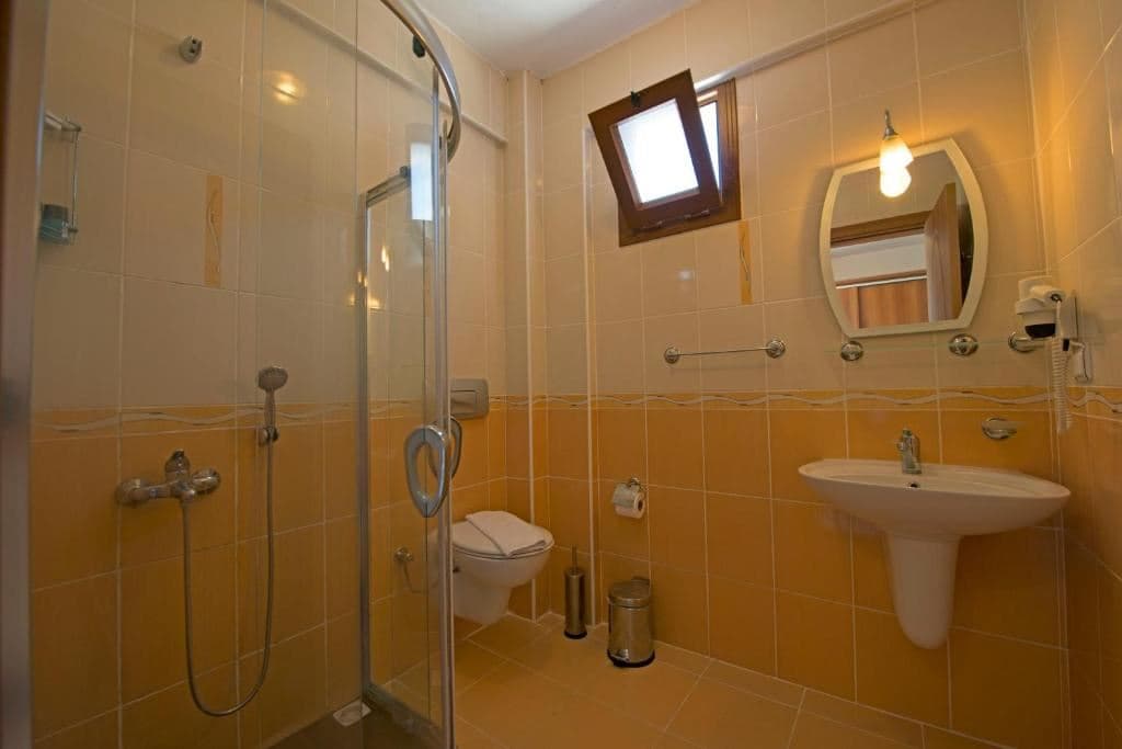 rooms-standard-room
